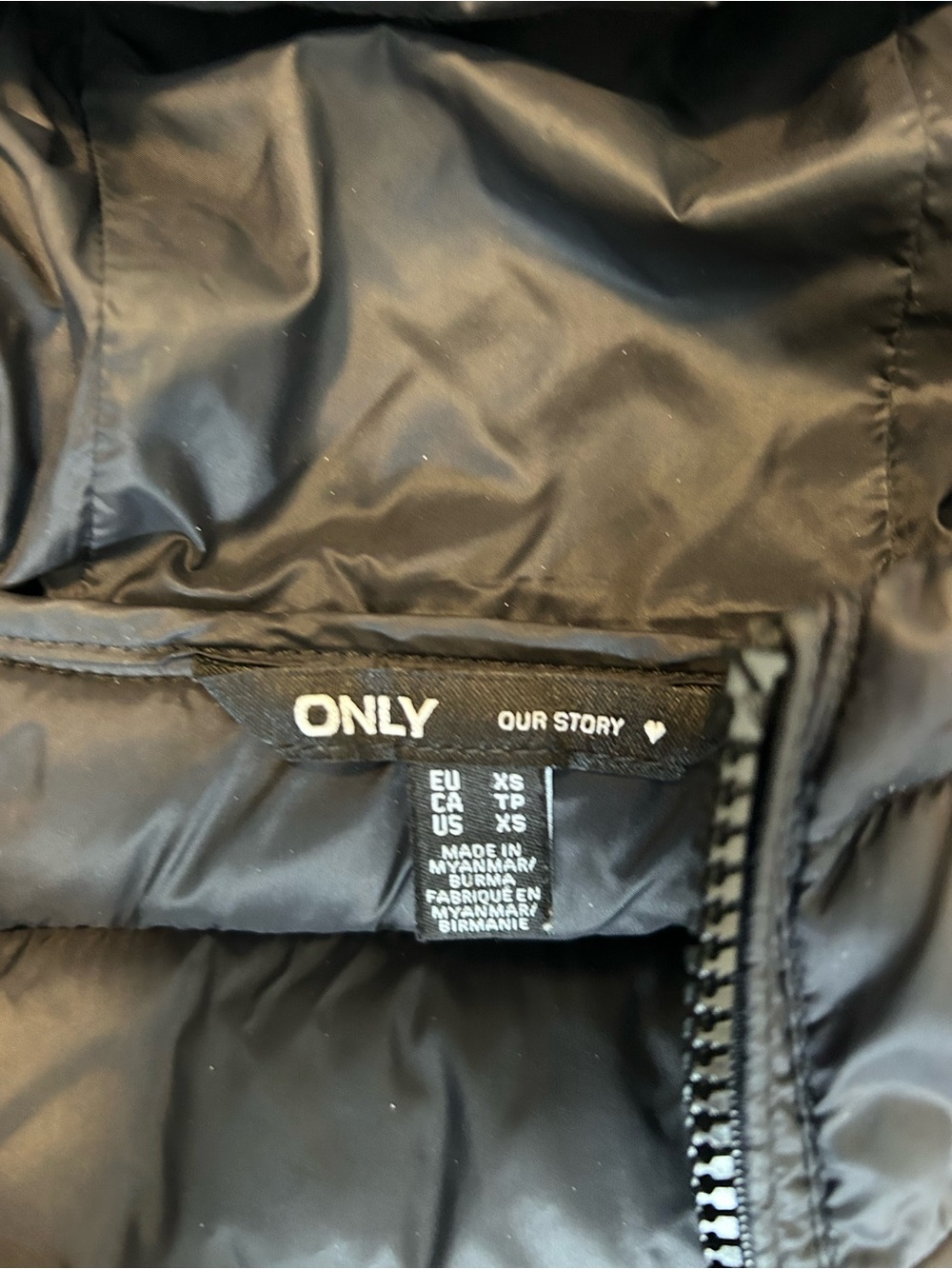 ONLY Black Quilted Puffer vest